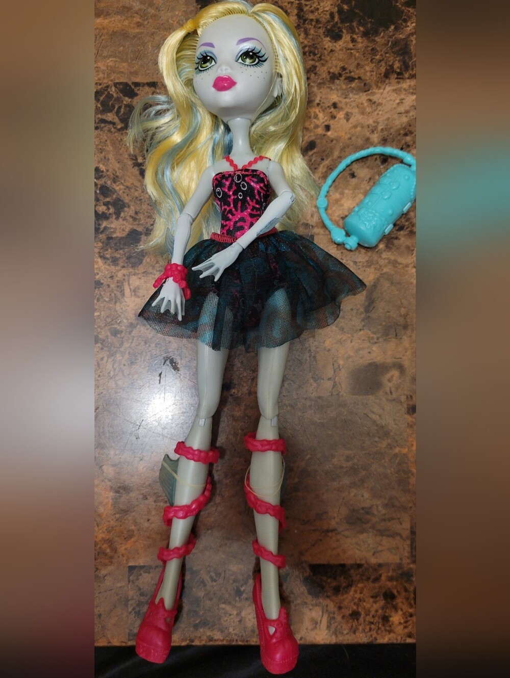 G1 Monster High Lagoona Blue Dance Class EUC Only Displayed